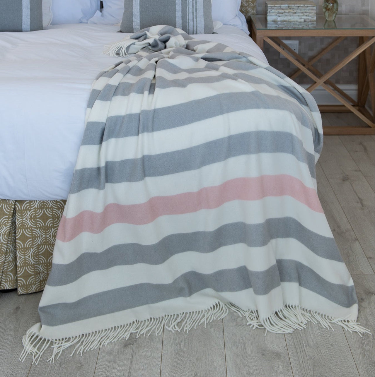 Melody Bandwidth Throw (Grey / Natural with Rose Pink Stripe)