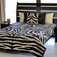 Thumbnail for Belfiore Finesse Zebra Furpile Blanket (Black and Natural)